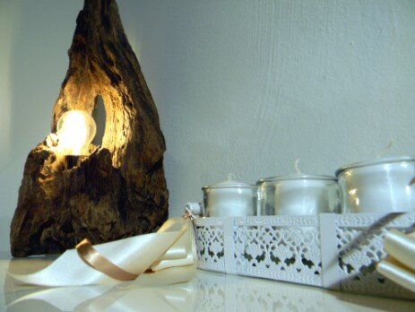 Lampada in legno riciclato eco design