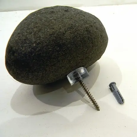 Appendiabiti da parete sasso nero