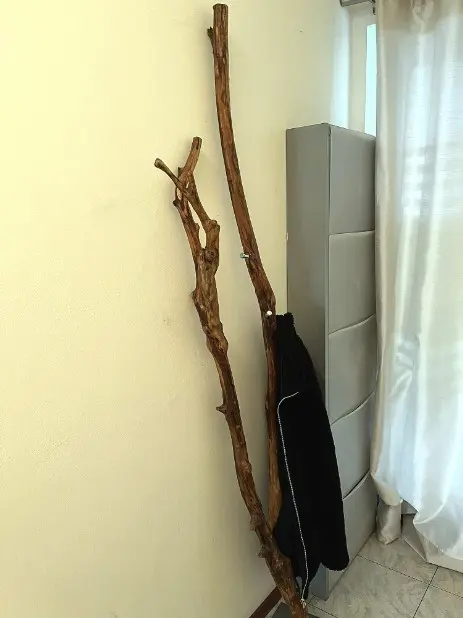 Appendiabiti in legno eco design
